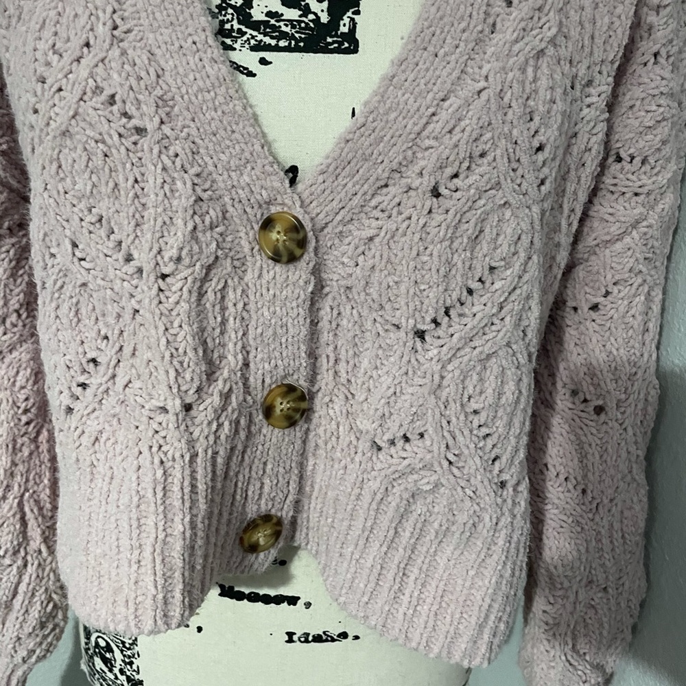 Sweater - Picture 2 of 4